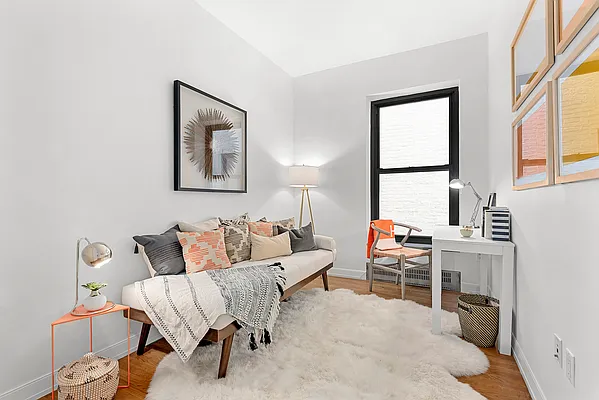 Sold by William Raveis Real Estate | media 5