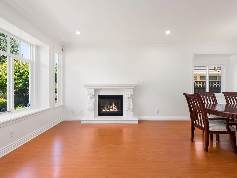 6014 Rumble St — Photo 3