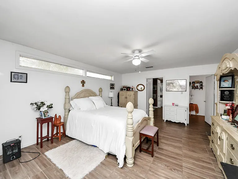 17 Winged Foot Dr — Photo 27