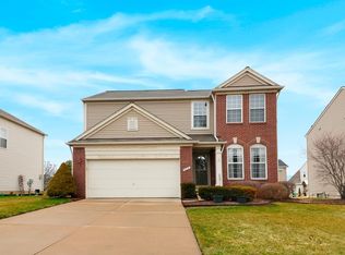 469 Chantilly Ln, Chelsea, MI