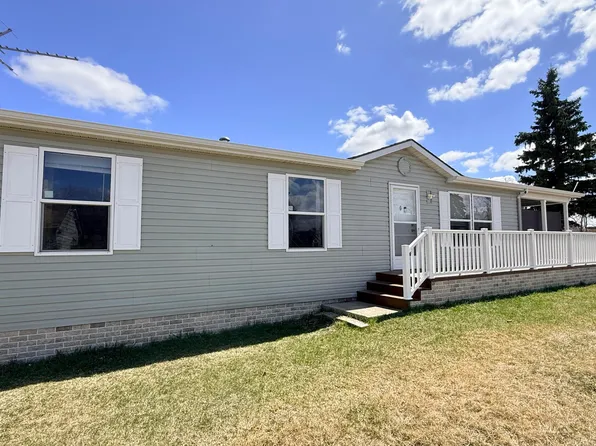 302 Oakley Dr, Glenburn, ND 58740