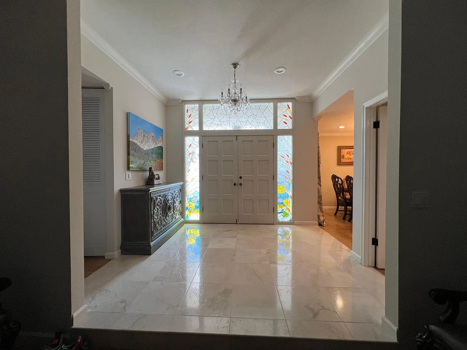 3 bed, 2.5 bath, 1805 sqft, $5,750 — Photo 2