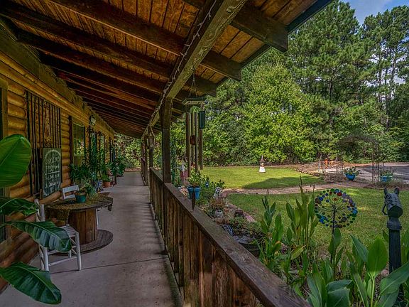 5th image of 1216 Melinda Ln