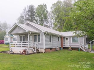 341 Dale Rd, Spruce Pine, NC 28777