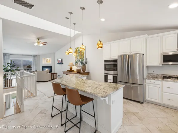 14 W Ridge Ct, Parachute, CO 81635