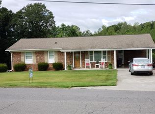 2611 Daniels Creek Rd, Bassett, VA 24055