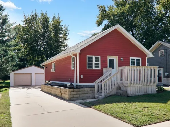 107 E Poplar St, Normal, IL 61761