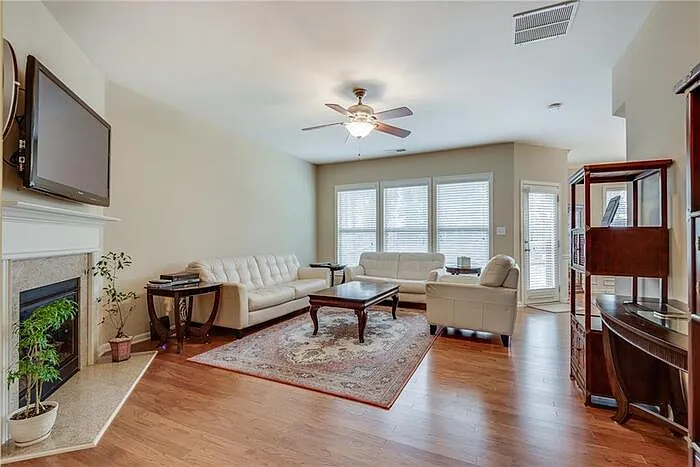 2318 Brynfield Cv — Photo 5