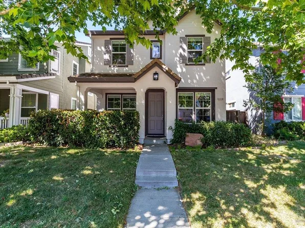 1116 Valley Glen Drive, Dixon, CA 95620