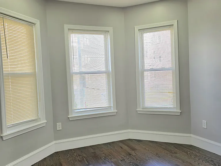 37 Norton St #1 — Photo 8
