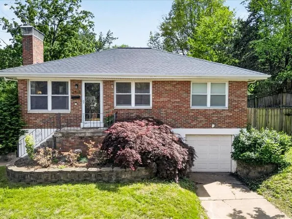 2403 Mari Kay Ct, Saint Louis, MO 63144