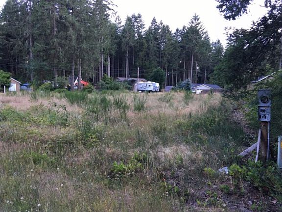 3rd image of 2714 196th Ave SW