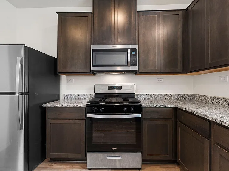 5012 Arrow Vis — Photo 10