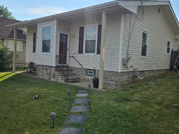 135 Summit Ave, Willow Grove, PA 19090