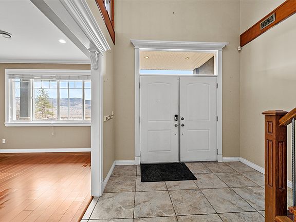 2nd image of 2709 Grandview Hts