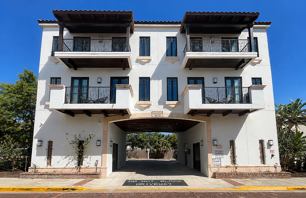 2 bed, 1500 sqft, $3,250 — Photo 1