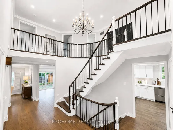 43 Rosemead Clos, Markham, ON L3R 3Z4