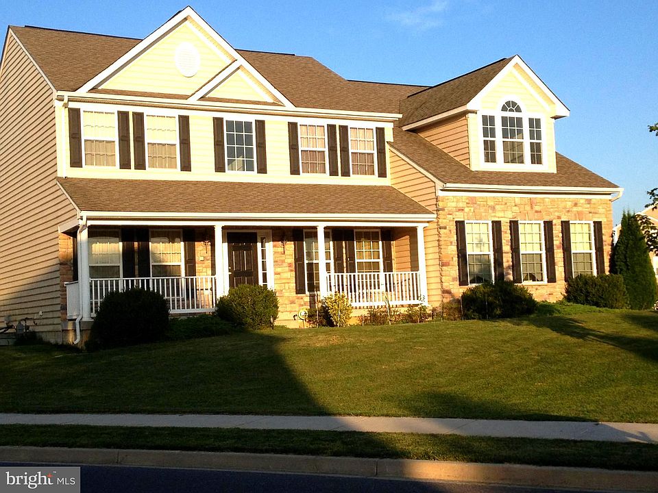 2nd image of 12471 Fallen Timbers Cir