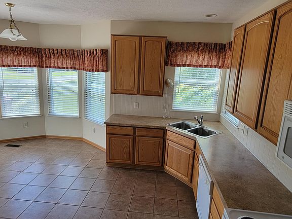 2nd image of 7199 Winterbek Ave