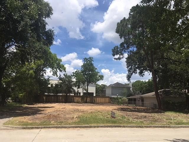 2nd image of 5006 Holt St