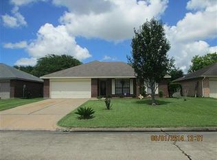 2802 Dove Tree Dr, Alvin, TX 77511