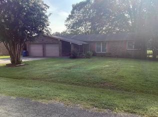 407 Honey Locust Dr, South Fulton, TN 38257