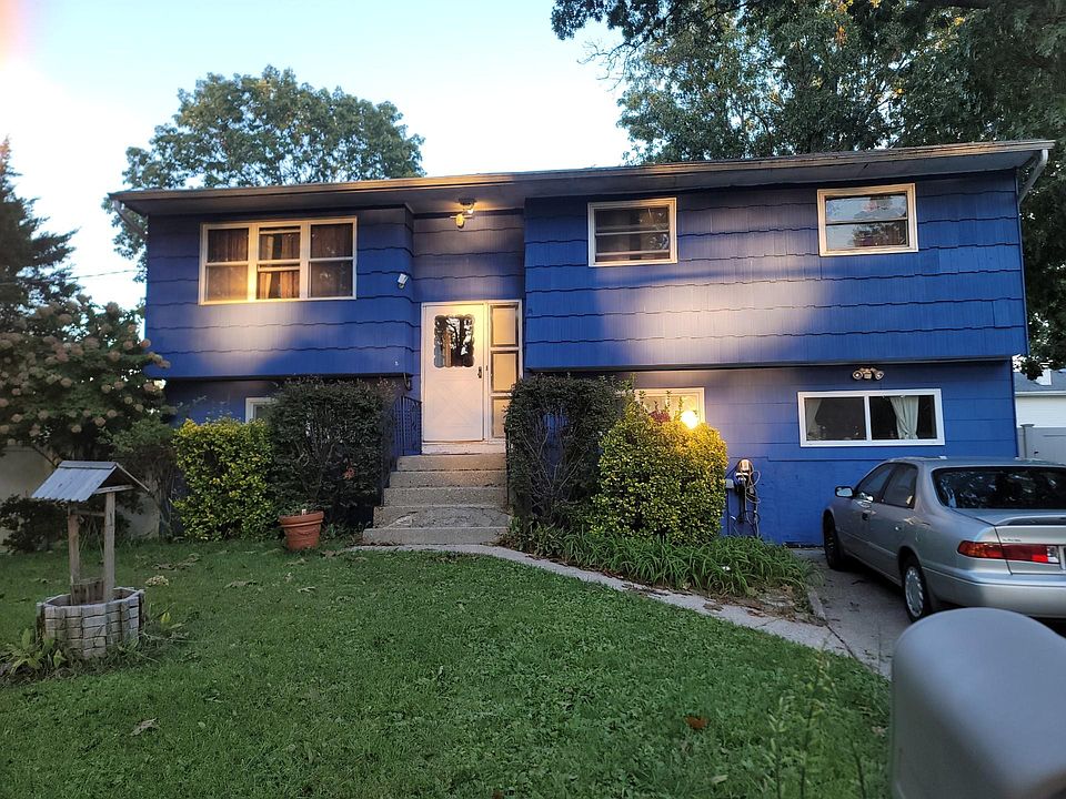 1st image of 29 Smithtown Polk Blvd #1