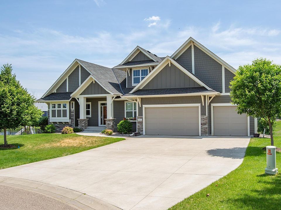 1st image of 10332 Oregon Ct N