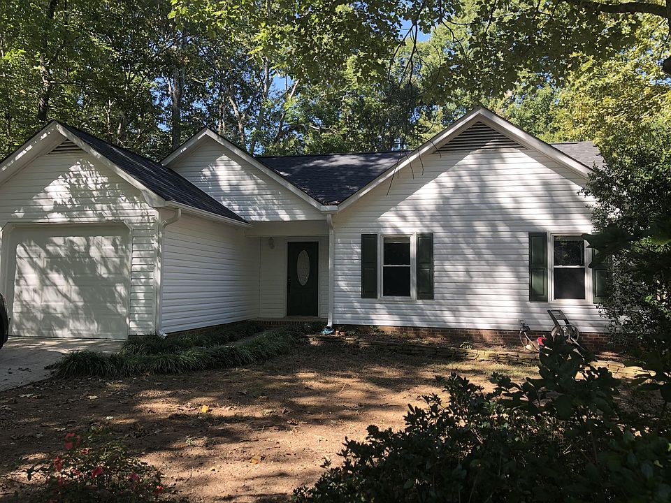1st image of 3700 Sandberry Dr