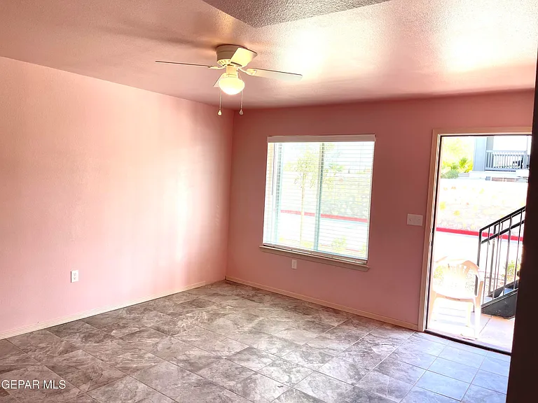 445 Gallagher St — Photo 5