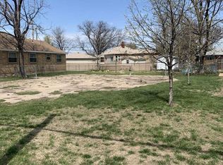 2546 17th St, Great Bend, KS 67530