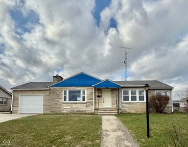 824 S Main St, Brownstown, IN, 47220