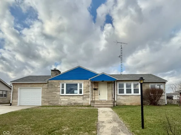 824 S Main St, Brownstown, IN 47220