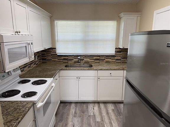 5th image of 20005 Chalkleaf Ct