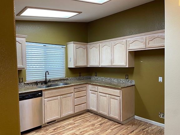 4th image of 10187 Del Monte Way
