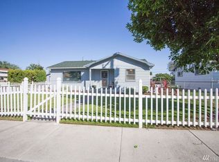 2115 W Peninsula Dr, Moses Lake, WA 98837