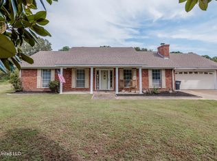 5679 Peyton Rd, Coldwater, MS 38618
