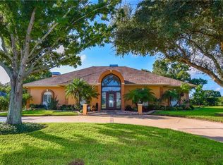 8680 Burning Tree Cir, Seminole, FL 33777