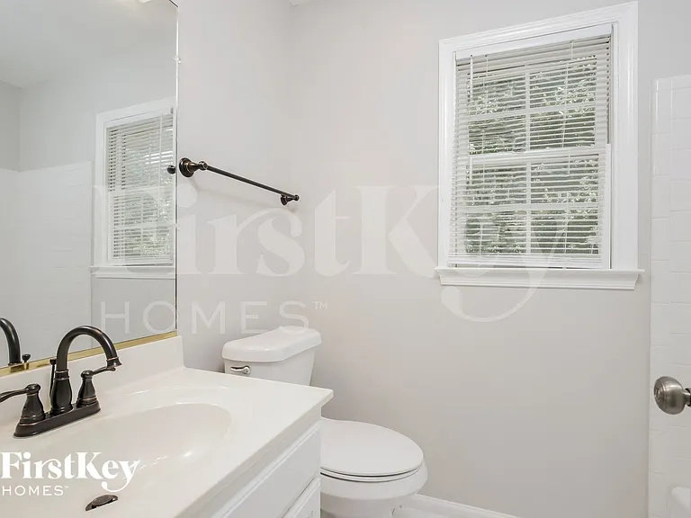 6805 Renwick Ct — Photo 14