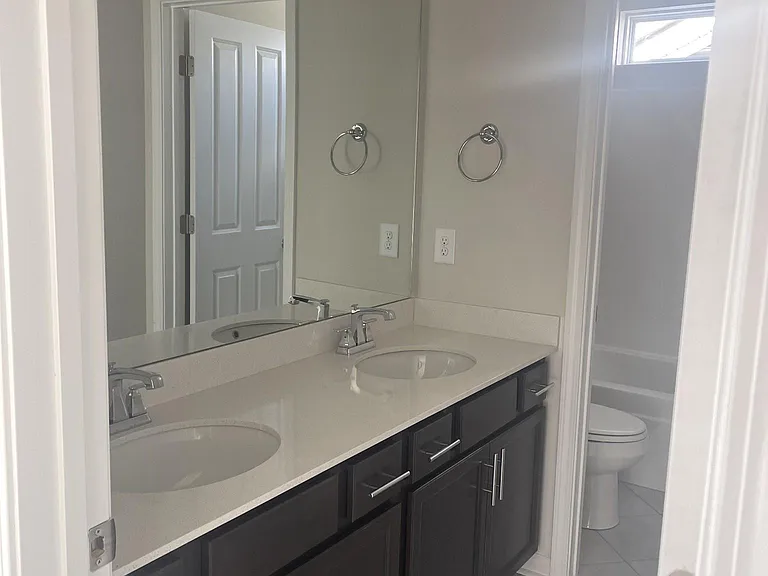 1044 Indigo Aly — Photo 18