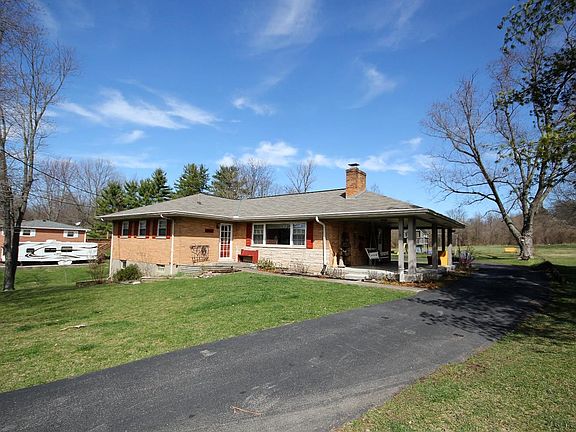 2nd image of 6682 Cresthaven Ave