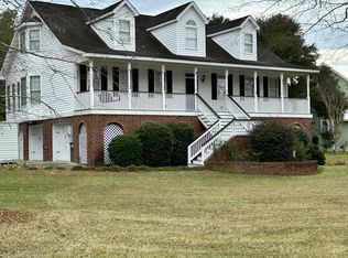 2030 Pinopolis Rd, Pinopolis, SC 29469