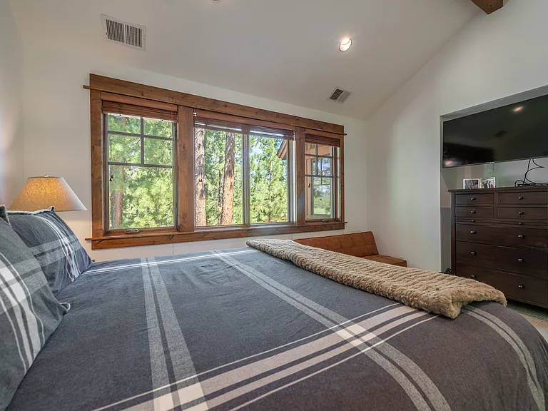 12472 Villa Ct #7 — Photo 33