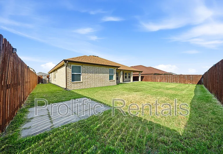 6101 Cordillera Dr — Photo 31