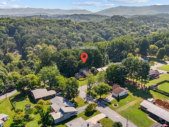 2nd image of 101 Stanmore Dr