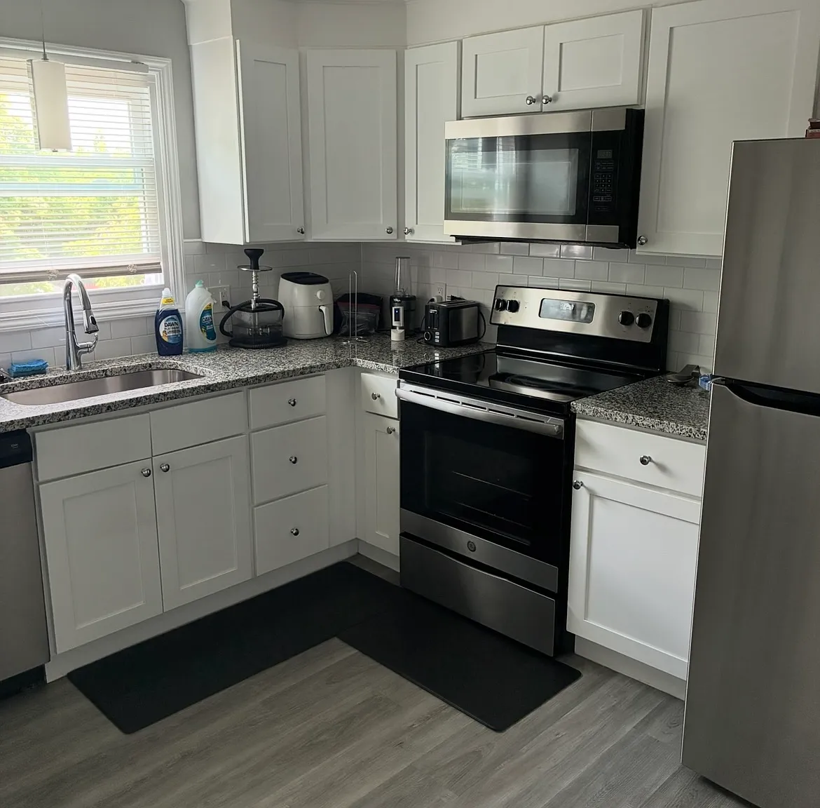 1 bed, 2400 sqft, $700 — Photo 4