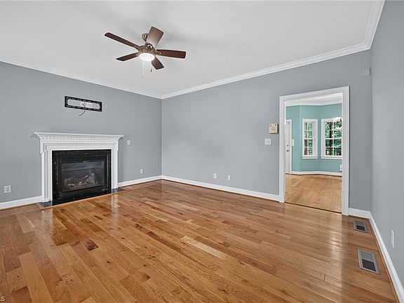 4th image of 7275 Cortney Glen Ln