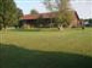 4013 N Edgewood Dr, Janesville, WI