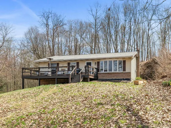 166 Natures Ln, Clearfield, PA 16830