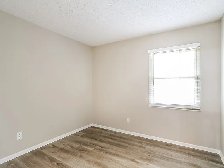 3726 Mountshannon Rd — Photo 12
